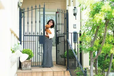 70代、柏木由紀子さんの「好き」がつまった自宅。床掃除は毎日の日課、趣味の麻雀コーナーも：12月に読みたい記事 