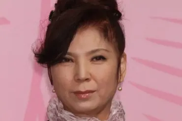 八代亜紀さん、追悼アルバムに゛私的写真゛封入トラブル レコード会社社長が明かす写真入手の経緯と゛公開する理由゛ 所属事務所社長 は「許諾申請は来ていない」