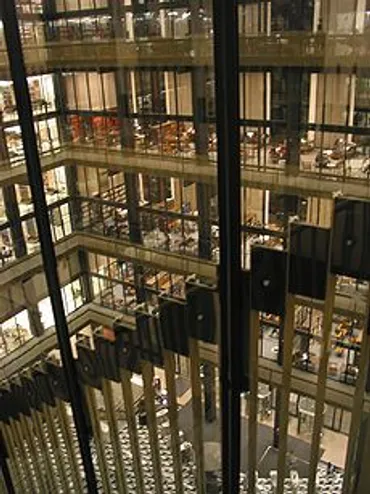 超人のニューヨーク訪問記 2013年初夏 43 ニューヨークの大学など ニューヨーク大学: クロカル超人の面白半分日記