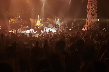 ゆず、20年続いた「冬至の日ライブ」今年で終幕。来春に新アルバム&アリーナツアー開催 (2017/11/10) 邦楽ニュース