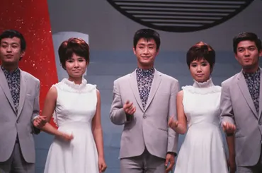 ザ・ピーナッツ 写真特集:時事ドットコム