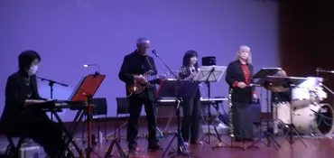 ベンチャーズ、機材トラブルを乗り越え感動のフィナーレ？地元住民と音楽の力、感動の夜