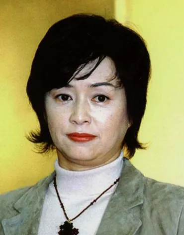 かとうかず子の現在と過去、そしてこれから？～女優としての人生と家族、再婚への思いを探る～かとうかず子：女優人生と家族の絆、再婚への思いとは？