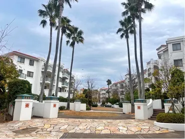 サザンが歌った『HOTEL PACIFIC』の記憶を継ぐ、茅ヶ崎のリゾートマンション。(神奈川県茅ヶ崎市108㎡の売買物件)