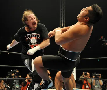 テリー・ファンクさん死去元プロレスラー、「テリーマン」のモデル:朝日新聞