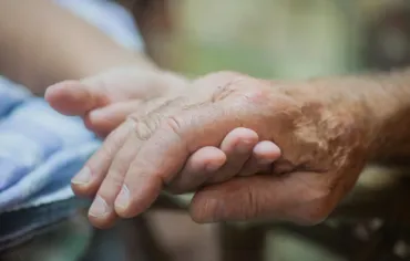 老衰死とは?穏やかな最期を迎えるために家族がやるべきこと
