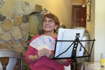 岡崎友紀の若い頃と今の年齢/身長は？現在夫高岡健治！？(画像アリ)子供はいる？ 