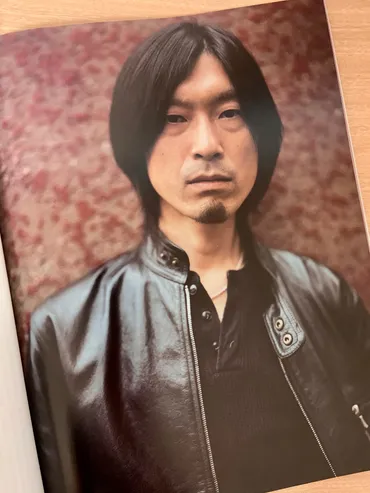 連載◇shino muramoto「虹のカケラがつながるとき」第40回「ギターで感情を表す本能のギタリスト~アベフトシさんを偲んで」