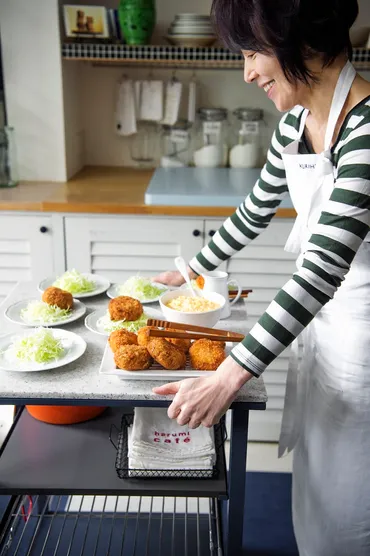 栗原はるみの春野菜レシピ、試作を重ねてたどり着いた味 『栗原はるみ haru_mi 春号 vol.55』 