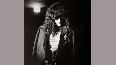 ぼくたちの失敗・森田童子〜引退から10年後に突如として注目を集めた謎のカリスマ歌手