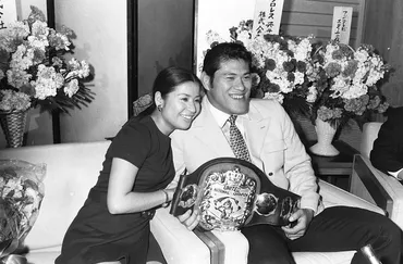 3ページ目）アントニオ猪木の実弟が明かす＜倍賞美津子との1億円挙式＞の裏側。「美津子さんは気さくな人だった。引っ込み思案な兄貴だが、この人ならと」 兄  私だけが知るアントニオ猪木