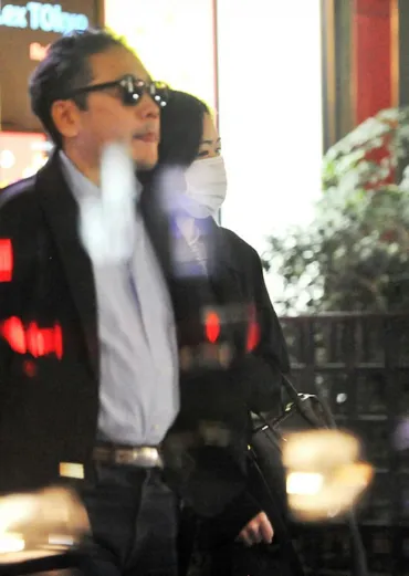 川島なお美さん死去から2年半 鎧塚俊彦氏が西郷どん女優とデート 