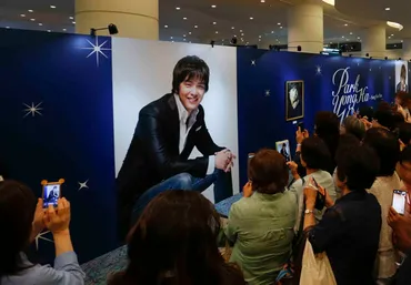 パク・ヨンハ日本デビュー10周年！甦る歌声に4000人のファンが涙 