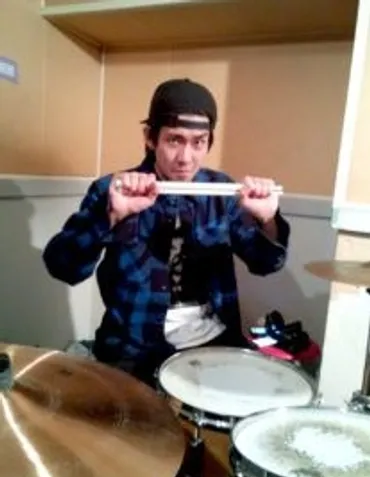 杉本哲太の息子はドラマーのTAKICHI！娘は？