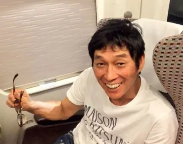 明石家さんまが語る継母の現在とは?複雑な親子関係の真相 ...