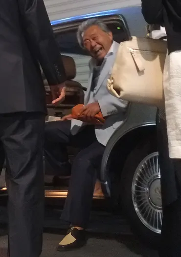 一周忌の苦悩》みのもんたさん「遺産40億円」の行方 3人の子供たちへの遺産分割が進まず膠着状態、相続税の延滞税は゛1日50万円゛ 3000坪の大豪邸は買い手がつかず塩漬けに (2/3)