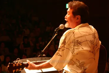 ハワイ島フォト日記 日本から届いた尾崎紀世彦氏の訃報に涙の盃 