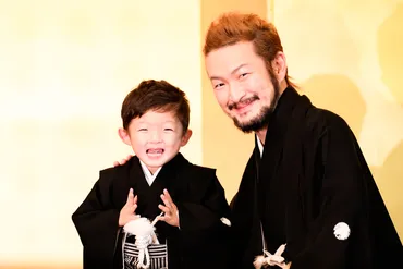 中村獅童が20年ぶりに鬼次郎を勤め、陽喜が初お目見得で奴の隈取～獅童親子が歌舞伎座で共演『壽 初春大歌舞伎』会見レポート 