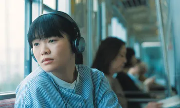 早世の精神科医がつなぐ震災の記憶 映画「港に灯がともる」1月公開 兵庫県:朝日新聞