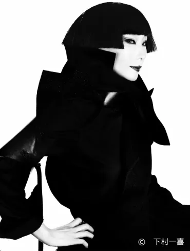 山口小夜子とは？- 日本を代表するファッションモデルの生涯と、その魅力に迫る？東洋の美を世界へ、山口小夜子の軌跡