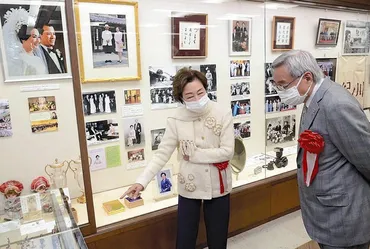 司葉子さんの記念館オープン、ポスターや衣装など300点超展示…岐阜の「日本大正村」 : 読売新聞
