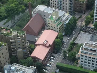 石坂浩二と浅丘ルリ子の結婚とその後：離婚、再婚、そして現在？石坂浩二の結婚遍歴と現在の活躍