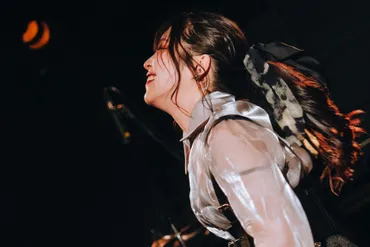 身長148cmの巨人 Mei バースディ・ワンマンライブを開催 