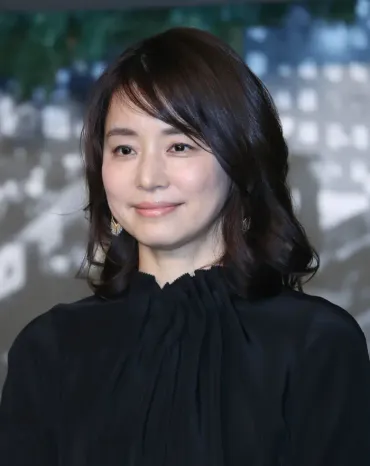 石田ゆり子はなぜ結婚しない?恋愛観と結婚観に迫る、独身を貫く理由と未来への期待