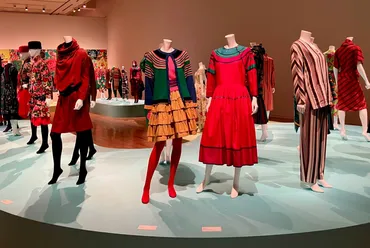 開幕】「髙田賢三夢をかける」月日まで、東京オペラシティアートギャラリーで–美術展ナビ