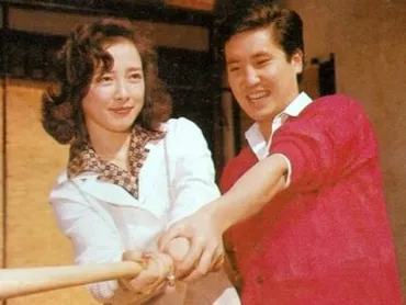 有馬稲子の波乱万丈な人生を振り返る！結婚、離婚、不倫…女優、舞台女優、そして現在（？マーク）映画女優・有馬稲子の激動の人生：結婚、離婚、不倫、舞台、そして現在