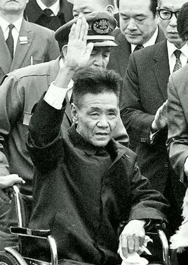 グアム島のジャングルで昭和年に発見された元日本兵・横井庄一さんの有名な言葉は?