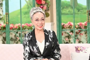 テレ朝POST » 加藤タキ、28歳から悩み始め…42歳でグレイヘアに ...