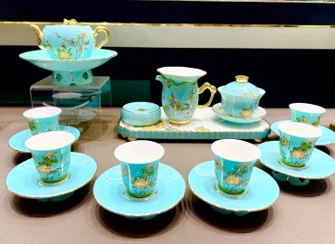 中国磁器：千年にわたる工芸、文化、美 2026