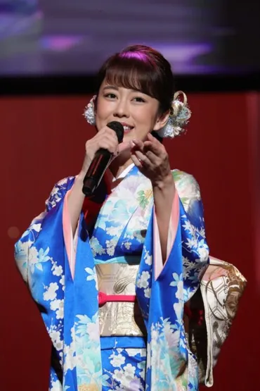 紅白出場 美人すぎる演歌歌手・丘みどりが結婚「第一子出産」へ