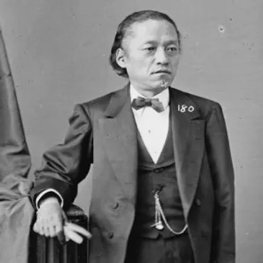 岩倉具視の子孫たち！華麗なる血統と現代への影響とは？維新の元勲・岩倉具視の子孫たち、華麗なる一族を紹介