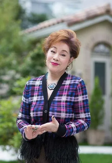 芳村真理、輝き続ける多才な女性～モデル、女優、司会者、そして変化への対応とは？芳村真理の知られざる人生とキャリア