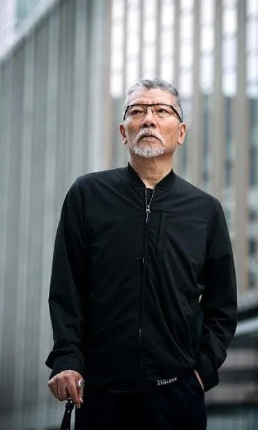 俳優・塩見三省さん『歌うように伝えたい人生を中断した私の再生と希望』インタビュー不自由な「半世界」、見つけた使命