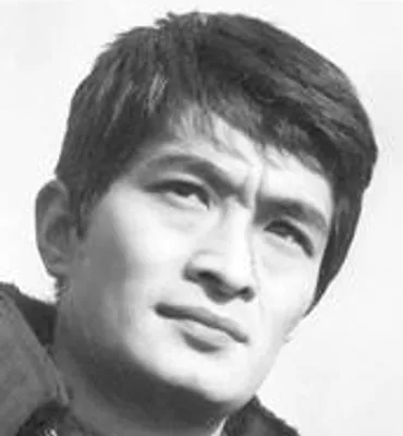 山崎努：俳優人生を振り返る！黒澤明作品から晩年まで、その魅力とは？黒澤映画の常連から日本映画界を代表する名優へ