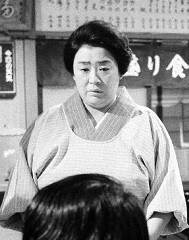 京塚昌子