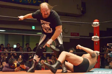 歳で亡くなったテリー・ファンクさん、日本最後の試合はミル・マスカラス&船木誠勝とのタッグで勝利