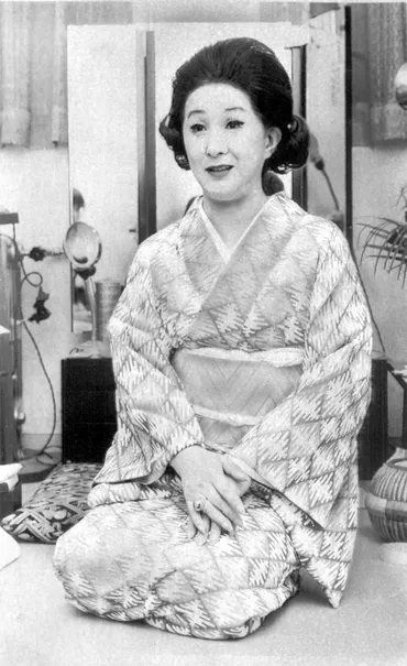 木暮実千代の特集上映「マダム・ジュジュ」「サンヨー電機」など女優第一号「ラピュタ阿佐ヶ谷」で月日から(ページ)