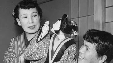 華麗なる恋愛遍歴で知られる作家・宇野千代「失恋の度に、素早い変わり身でどん底から起き上がった。成功も失敗も、結果にすぎない」 九十歳、イキのいい毎日
