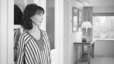 岸惠子さんが『徹子の部屋』に出演「41歳で紙一枚持ち出さずに離婚、51歳で作家デビュー。どんな苦境にあっても自由と孤独を取りこんで生きてきた」〈後編〉 私の人生を大きく変えた、3つの節目
