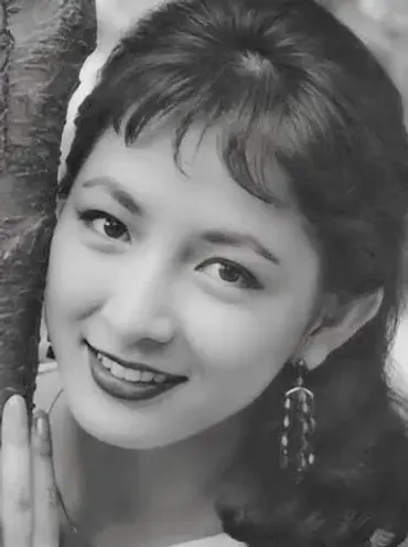 画像】有馬稲子の若い頃が美しい!宝塚時代から現在までの経歴を時系列まとめ!