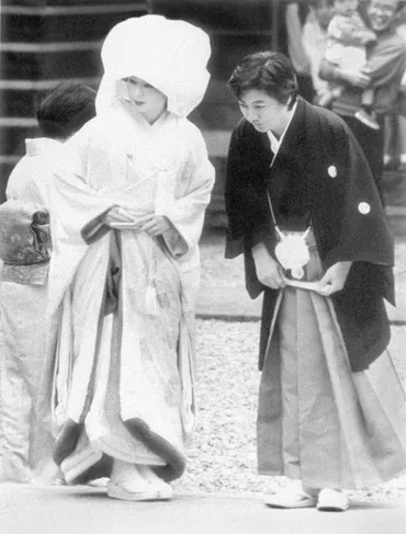 2ページ目)沢田研二に不倫と別居説…自宅周辺の聞き込みは即バレした