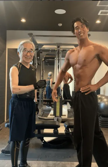 オロナミンC』でおなじみの大村崑、片肺切除で余命宣告から一念発起!「102歳まで生きる」元気ハツラツ生活