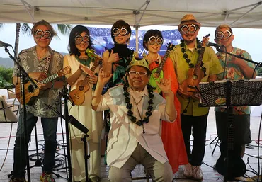 高木ブー、ハワイで90歳の誕生日をお祝い!