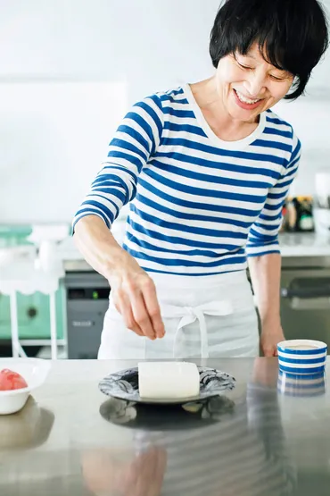 栗原はるみ77歳の今、「人生を決めた料理」とは？ 〜雑誌『栗原はるみ』第７号（2024年5月号）の注目記事 