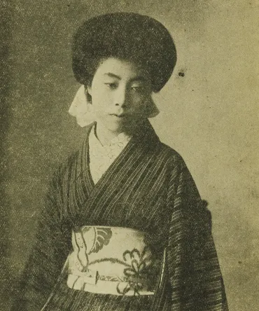 加藤シヅエ