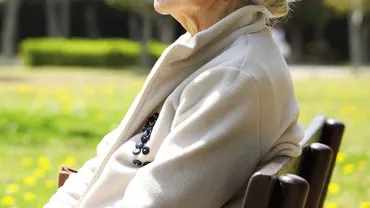 作家・曽野綾子が語った「老年を幸福にする4つの要素」自分にとって大切なものは一代限りで捨て、自由になる範囲のお金や心や時間は他人のために使う 人生の後片づけ: 身軽な生活の楽しみ方